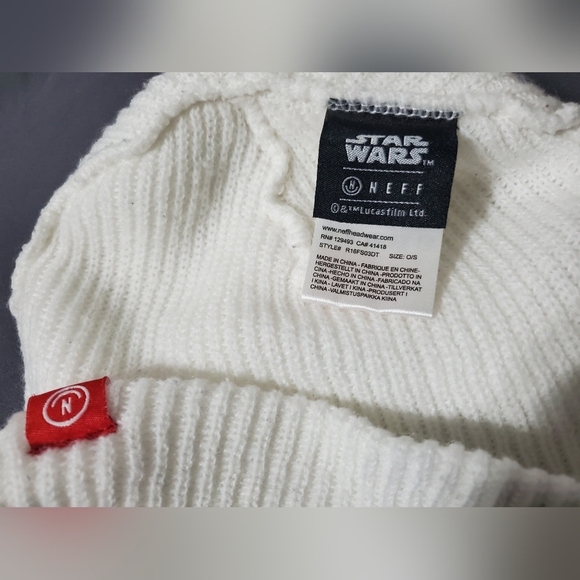 Neff X Star Wars Rogue One Trooper Imperial Symbol White Knit Beanie One Size - Picture 3 of 5